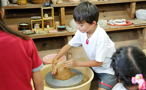 img_activities_potterymaking