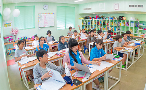 img_facilities_elementary-classroom