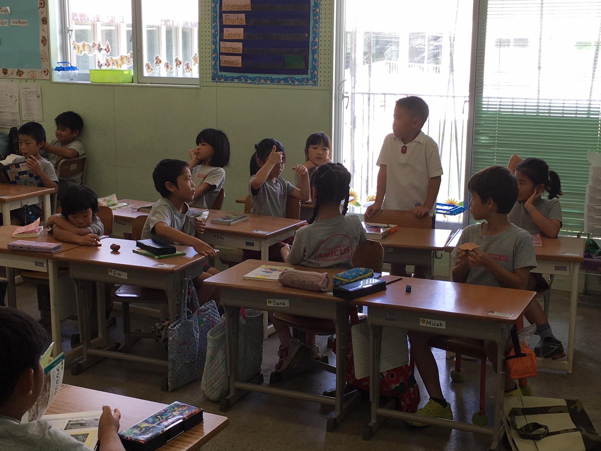 Elementary Junior High School Literacy Fortnight 沖縄アミークスインターナショナル 幼稚園 小学校 中学校 Elementary Junior High School Literacy Fortnight 沖縄アミークスインターナショナル 幼稚園 小学校 中学校